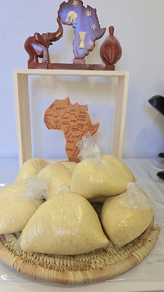 Attieke: ( 1 sac, 10 kilo, 30 boules )