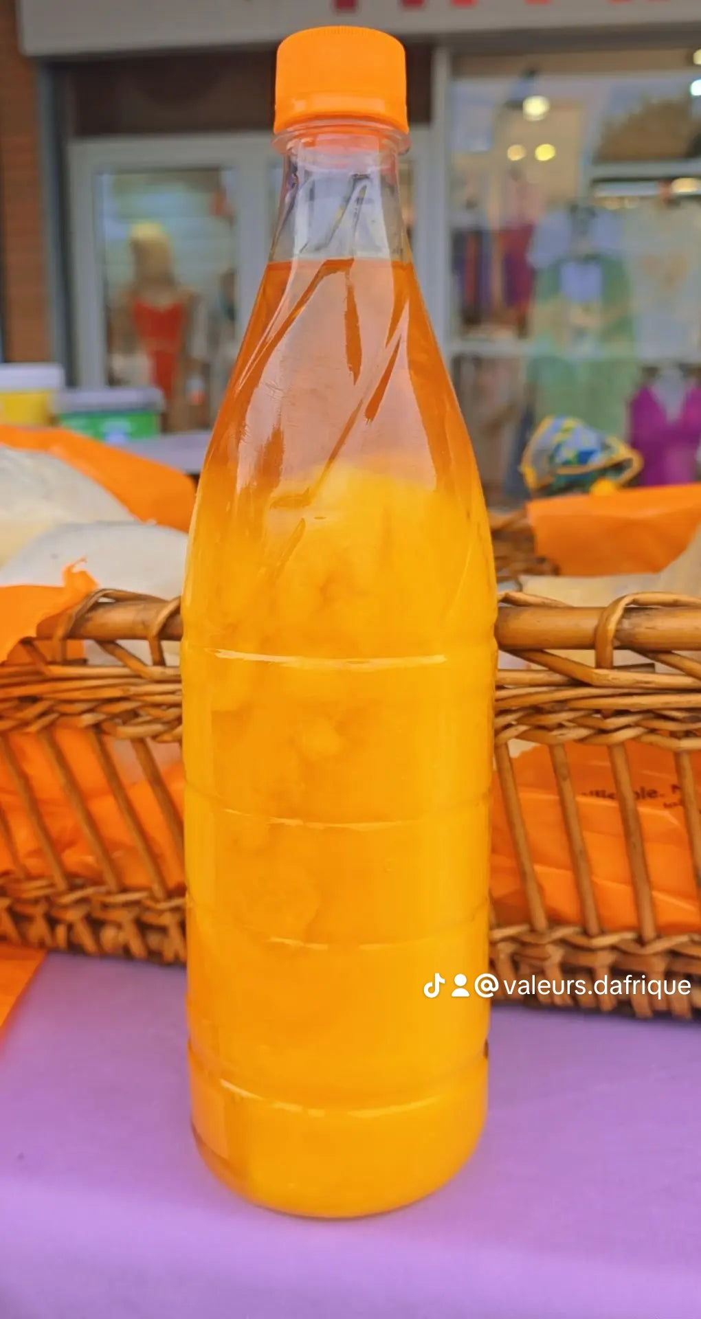 Huile de palmiste jaune